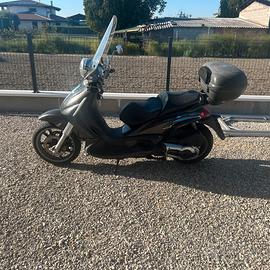 Piaggio  Beverly 500