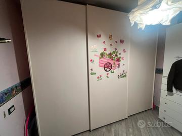 armadio a 3 ante scorrevoli