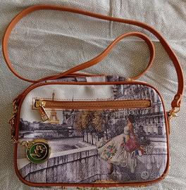 Borsa a tracolla marca " Y not?"Parigi 