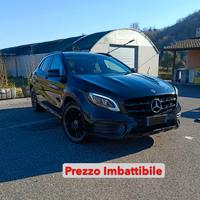 Mercedes GLA 4MATIC Night Edition Full Optional