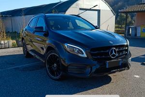 Mercedes GLA 4MATIC Night Edition Full Optional