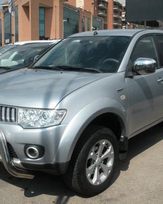 Mitsubishi L200 2.5 DI-D/178CV Double Cab Intense 