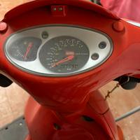 Aprilia Scarabeo 50 - anno 2011