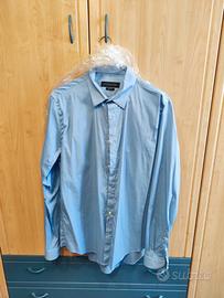 Stock di camicie da uomo