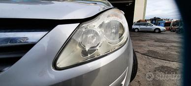 OPEL CORSA 2007 - FARO ANTERIORE SINISTRO