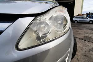 OPEL CORSA 2007 - FARO ANTERIORE SINISTRO