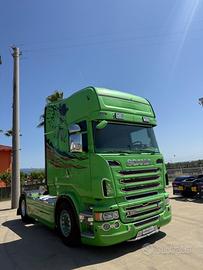 Scania R560 V8