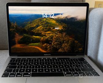 Macbook pro 13” 2019 i5 8GB 128 GB + caricatore