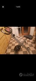 cyclette  con display elettronico 