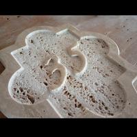 Numero civico sagomato in pietra personalizzato