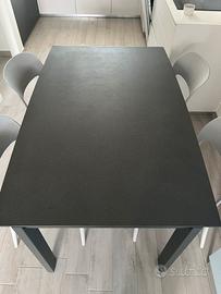 Tavolo da cucina/sala