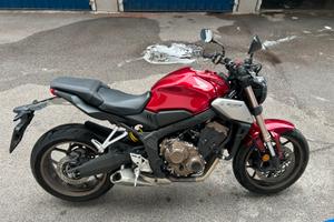Honda CB650R - 2021