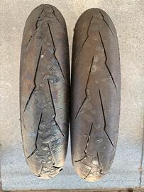 2 Anteriori Pirelli SUPERCORSA SC 110/70/17