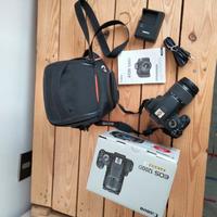 Macchina fotografica CANON EOS 1200D