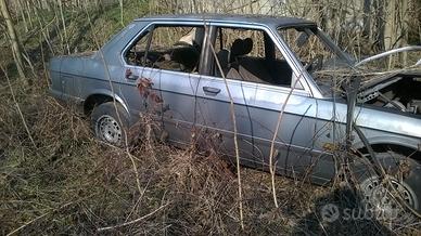 BMW 528 i  anno 1981  E28 