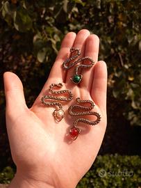 Serpenti di rame con perla - ciondoli fatti a mano