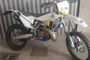 Husqvarna TE300i MY2022 2t 