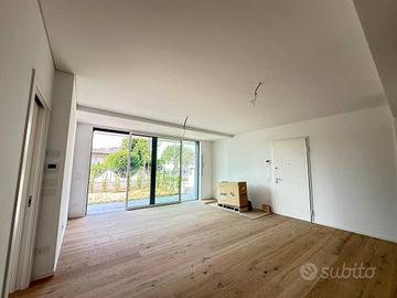Appartamento di 136 m² con 3 locali e box auto a C