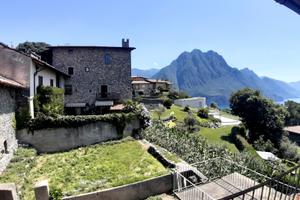 Complesso storico e attività casa vacanze