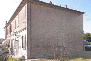 Immobile in asta di 113 m² con 5 locali a Portomag