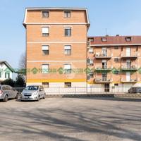 5 LOCALI A CASTELFRANCO EMILIA