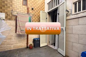 MONOLOCALE A MANFREDONIA