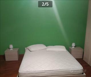 Stanza verde con bagno privato