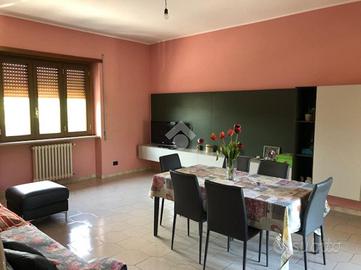 3 LOCALI A VEROLI