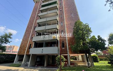 TRE LOCALI RISTRUTTURATO CON TERRAZZO