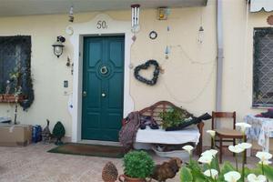 La casa dal doppio giardino