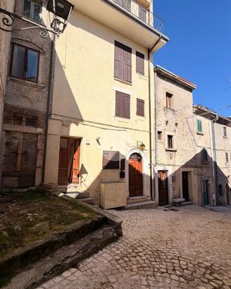 CASA INDIPENDENTE A OVINDOLI
