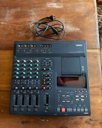 (Trattabile) Yamaha MD4