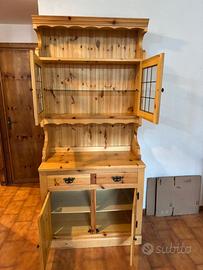 Credenza in Legno con vetrinetta