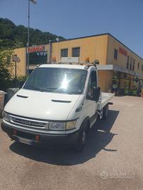 Carroattrezzi patente b km 300 mila 3.0 16v