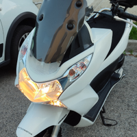 Paravento Isotta alta protezione Honda PCX 2010/11