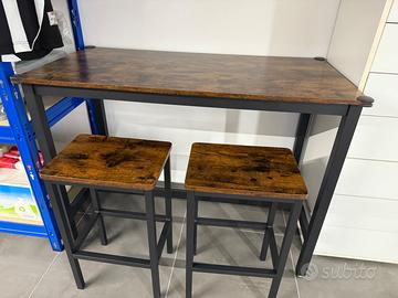 Tavolo piano bar aperitivo