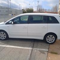 PROBABILMENTE RARA Opel Zafira B benzina metano 