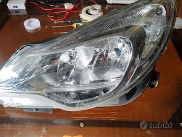 Fanale nuovo lato Sinistro Opel corsa d 2011/2014