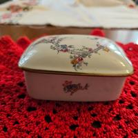 Scatola in porcellana di Limoges