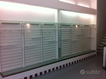 n.7 PANNELLI DOGATI SPACEWALL BIANCO ARREDO NEGOZI