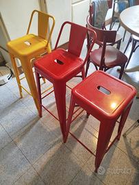 5 sgabelli colorati