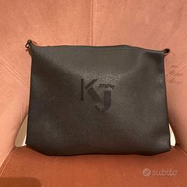 Borsa pochette Krizia nera in pelle, logo frontale