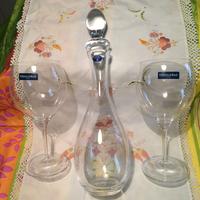 Bottiglia di cristallo di Boemia e 2 Calici