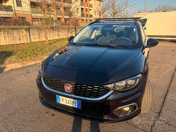 FIAT Tipo Lounge,GPL, Apple, Android,Navi, Full.o