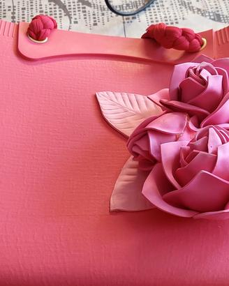 Borsa artigianale in gomma Eva 