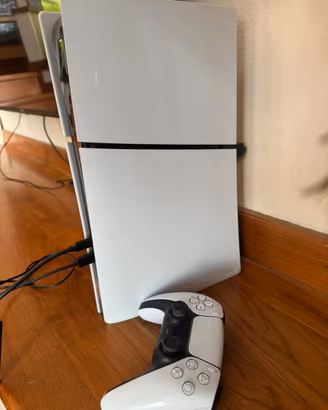 PS5 Slim + Portal + Pulse 3D + 4 Giochi – FULL SET