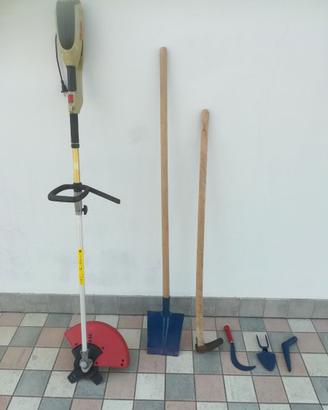 DECESPUGLIATORE + ATTREZZI