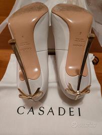 décolleté bianca Casadei 