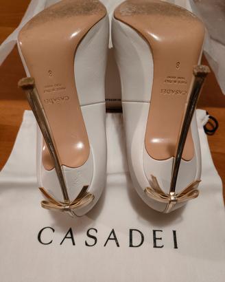 décolleté bianca Casadei 