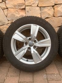 Cerchi originali audi 16” con pneumatici invernali